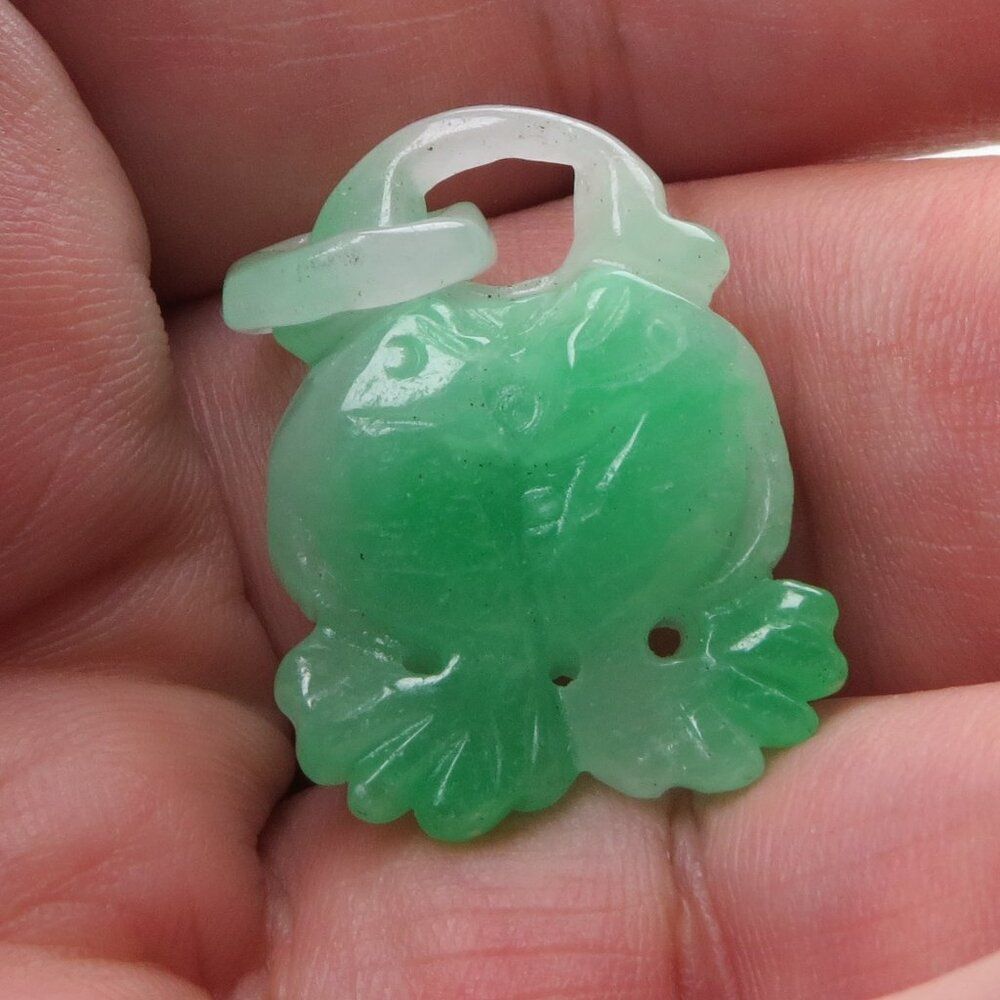Jade Hand carved Pendent